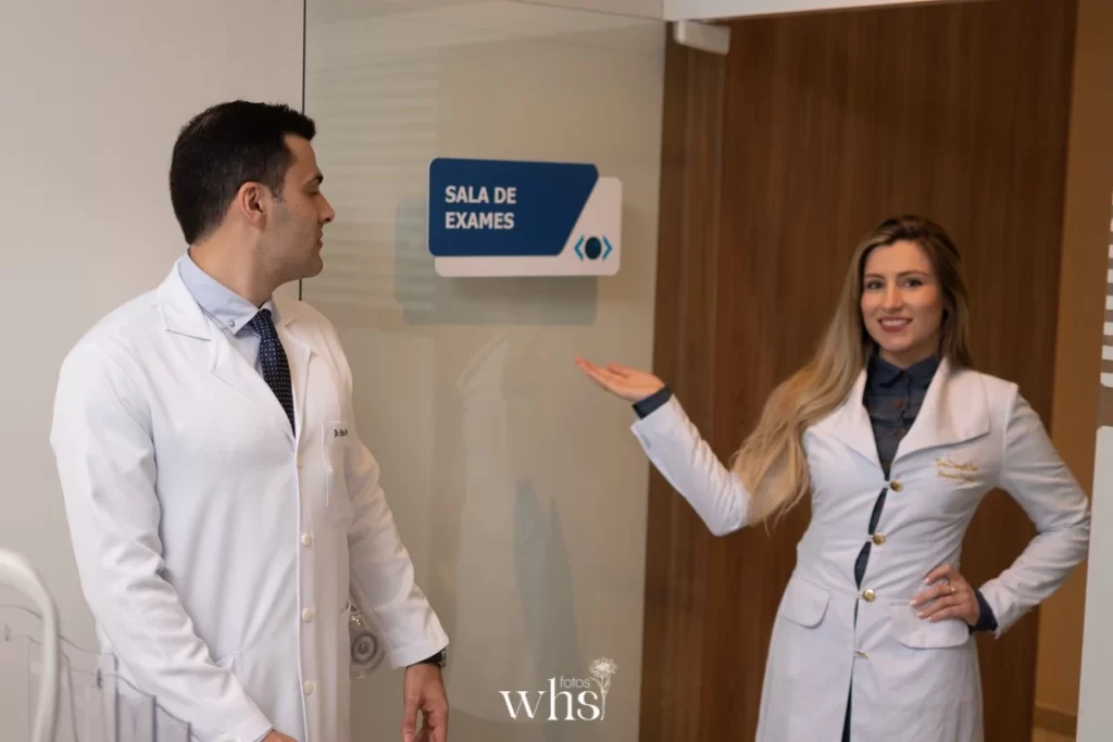Sala de exames oftalmológicos — Dr. Vitor Torturella e Dra. Danyelle Hott, São João de Meriti