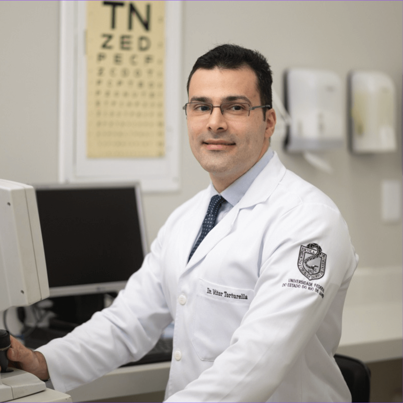 Especialista-cirurgia-catarata-a-laser-rio-de-janeiro-vitor-torturella